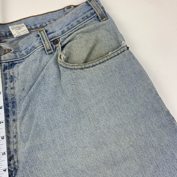 Vintage Levi’s 560 High Waist wedgie fit Jeans - Picture 10 of 13